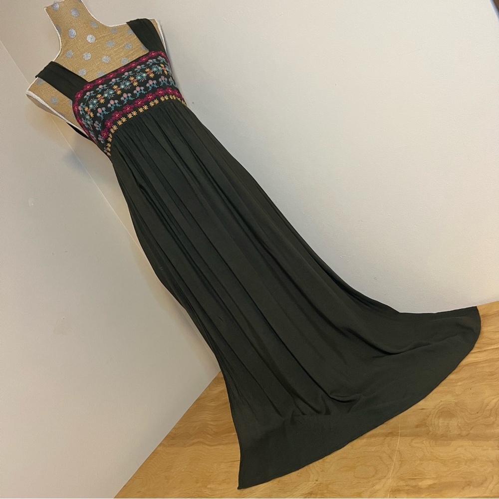 Natural Life Olive Green Floral Bodice Maxi Dress